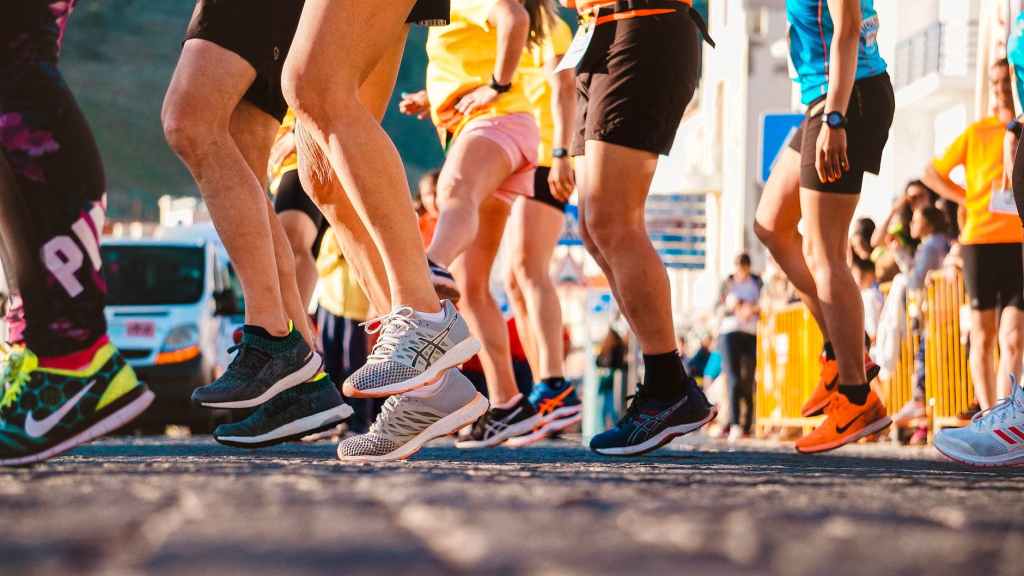 Preparing for a marathon, but can’t stand the thought of running? Here are some tips avid runners provide: